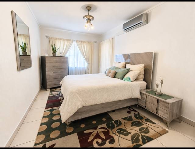 2 BEDROOM APARTMENT FOR SALE IN THREE RIVERS PROPER